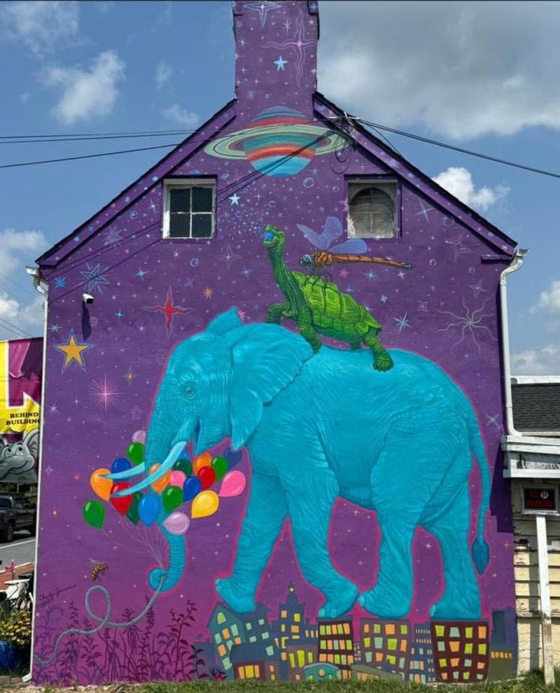 Elephant's Trunk mural